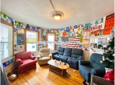 Mission Hill 3 Beds 1 Bath Boston - $4,800