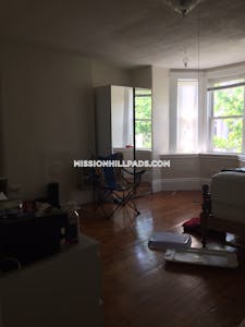 Mission Hill Apartment for rent 1 Bedroom 1 Bath Boston - $2,200