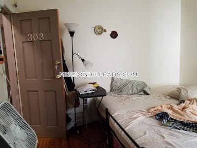 Mission Hill Apartment for rent Studio 1 Bath Boston - $1,600