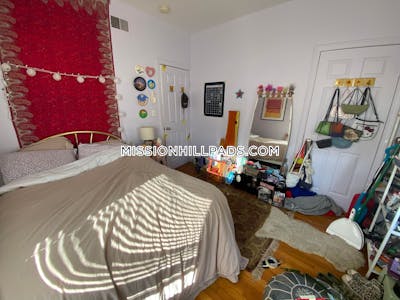 Mission Hill Apartment for rent 4 Bedrooms 1 Bath Boston - $4,500