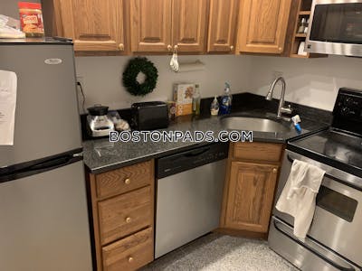 North End 2 Beds 1 Bath Boston - $3,200