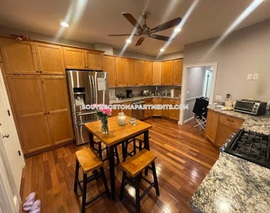 South Boston Apartment for rent 3 Bedrooms 1 Bath Boston - $4,100
