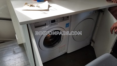 Dorchester/south Boston Border Sunny & Unique 3BD/2BA Apartment on Southie/Dorchester Border Boston - $3,600