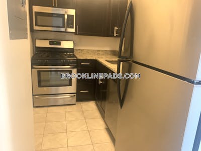 Brookline Apartment for rent 2 Bedrooms 1.5 Baths  Boston University - $3,800
