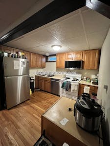 Cambridge 4 Beds 1 Bath  Harvard Square - $4,400