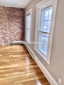 Chelsea 2.5 Beds 1 Bath - $2,600 50% Fee