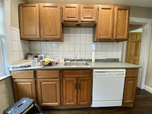 Somerville Apartment for rent 2 Bedrooms 1 Bath Tufts - $2,300