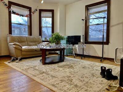 Jamaica Plain Apartment for rent 3 Bedrooms 1 Bath Boston - $3,500 No Fee