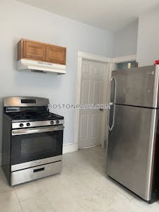 Dorchester Apartment for rent 4 Bedrooms 1 Bath Boston - $3,200