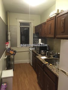 Malden 1 Bed 1 Bath - $1,950