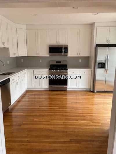 Allston/brighton Border 4 Beds 2 Baths Boston - $4,000 No Fee