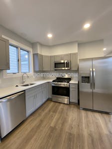 Somerville Gut-Renovated 4 Bed 2 Bath in East Somerville East Somerville - $4,600