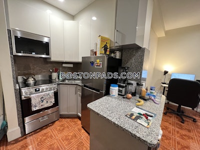 Brookline Apartment for rent 1 Bedroom 1 Bath  Coolidge Corner - $2,600