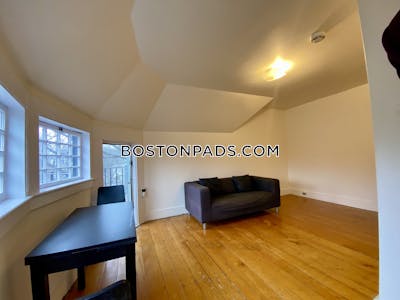 Cambridge Apartment for rent 1 Bedroom 1 Bath  Central Square/cambridgeport - $2,850