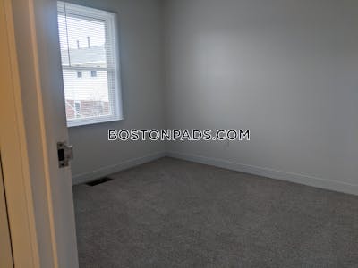 Roslindale Apartment for rent 3 Bedrooms 1 Bath Boston - $3,605