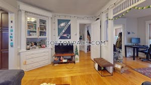 Somerville Apartment for rent 3 Bedrooms 1 Bath  West Somerville/ Teele Square - $3,800
