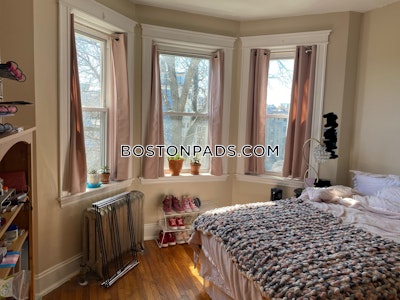 Allston Apartment for rent 2 Bedrooms 1 Bath Boston - $3,100