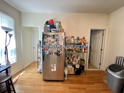 Cambridge Apartment for rent 3 Bedrooms 1 Bath  Inman Square - $4,150