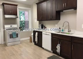 Brookline 4 Beds 2 Baths  Washington Square - $4,200 No Fee