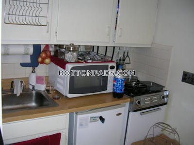 Back Bay Studio 1 Bath Boston - $2,150