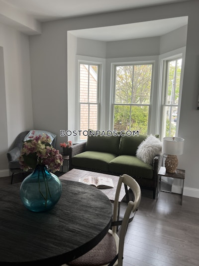 Barnstable 2 bedroom 1 baths in WAREHAM - $2,650 No Fee