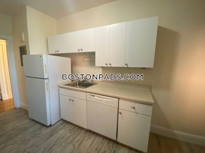 Brookline Apartment for rent 3 Bedrooms 1 Bath  Coolidge Corner - $4,100