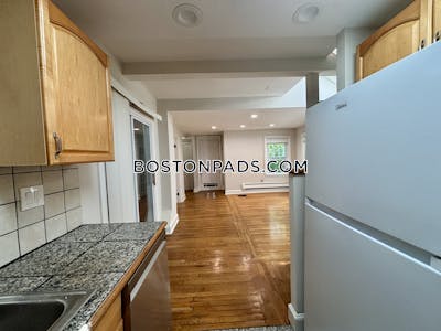 Somerville 2 bedroom 1 baths in SOMERVILLE  East Somerville - $3,000