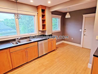 Brookline Apartment for rent 3 Bedrooms 1 Bath  Washington Square - $4,400