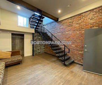 Allston 1 Bed 1 Bath Allston Boston - $3,500 No Fee