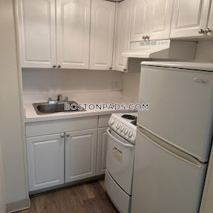 Chinatown Apartment for rent Studio 1 Bath Boston - $2,425