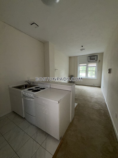 Brookline Apartment for rent Studio 1 Bath  Coolidge Corner - $2,340 No Fee