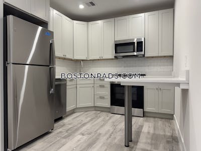 Dorchester 3 bedroom 2 baths in BOSTON Boston - $3,150 No Fee