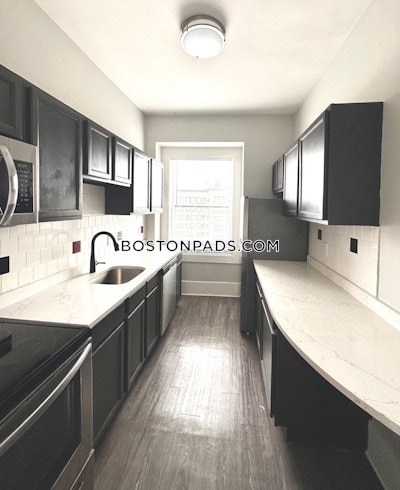 Worcester 2 bedroom 1 baths in Worcester - $2,500 No Fee