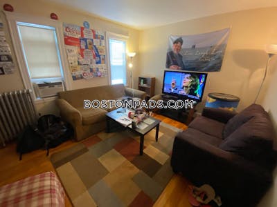 Medford 3 Beds 1 Bath  Tufts - $3,600