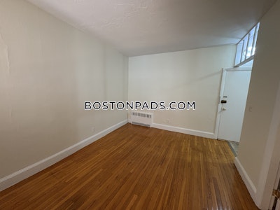 Brookline Apartment for rent 1 Bedroom 1 Bath  Washington Square - $2,250 No Fee