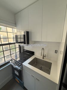 Cambridge 1 bedroom 1 baths in CAMBRIDGE  Harvard Square - $3,000 No Fee