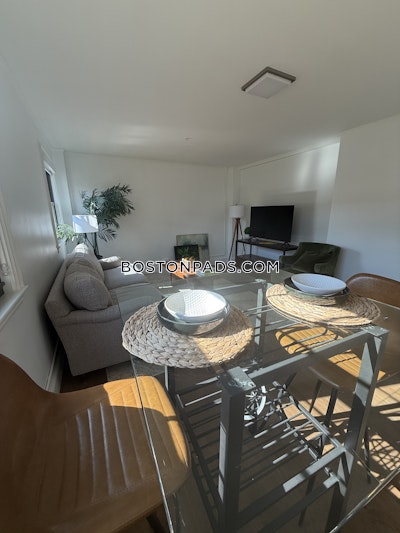 Cambridge Studio 1 baths in CAMBRIDGE  Harvard Square - $2,525 No Fee
