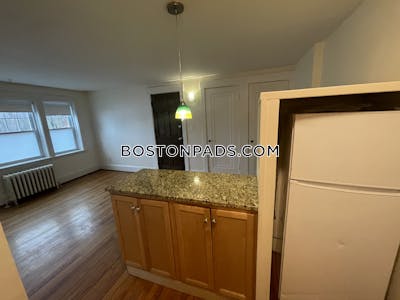 Abington 1 bedroom 1 baths in ABINGTON - $2,000 No Fee
