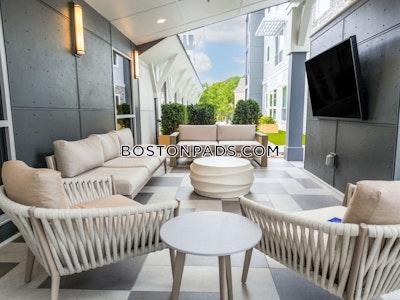 Wakefield Studio 1 baths Luxury in WAKEFIELD - $2,520 No Fee