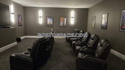 Fall River 1 bedroom 1 baths Luxury in FALL RIVER - $1,710 No Fee