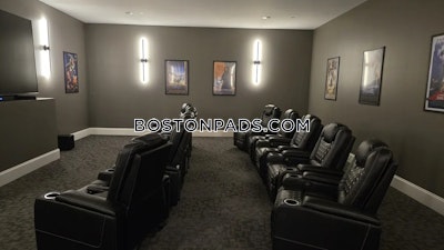 Fall River 1 bedroom 1 baths Luxury in FALL RIVER - $1,710 No Fee