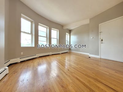 Roxbury 3 Beds 1 Bath Boston - $3,255 No Fee