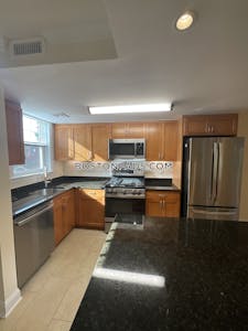 Brookline Apartment for rent 2 Bedrooms 1 Bath  Chestnut Hill - $3,820 No Fee