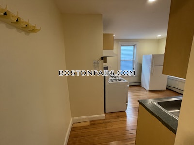 Cambridge Apartment for rent 3 Bedrooms 1 Bath  Central Square/cambridgeport - $3,000 No Fee