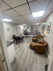 Fall River 2 bedroom 2 baths in FALL RIVER - $2,500 No Fee