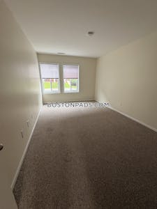 Woburn 2 bedroom 1 baths in WOBURN - $2,450 No Fee