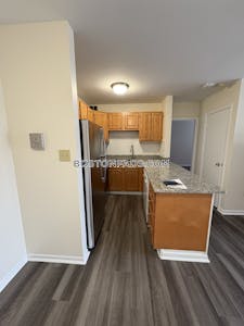 Woburn 1 bedroom 1 baths in WOBURN - $2,050 No Fee
